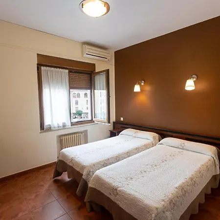 Eladia Hotel 2*