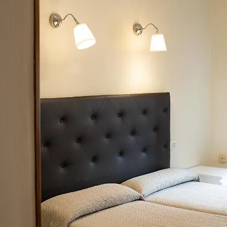 Eladia Hotel 2*