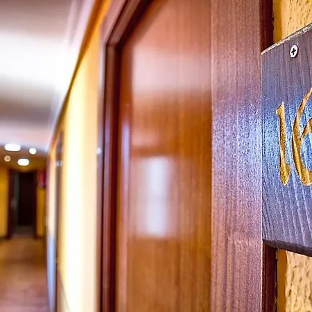 Eladia Hotel