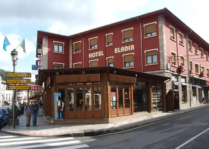 Hotel Eladia